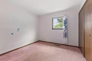 6142 Rob Roy Dr, Oak Forest, IL 60452 - Photo 14