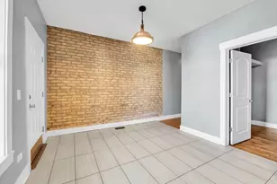 3208 W Wabansia Ave, Chicago, IL 60647 - Photo 10