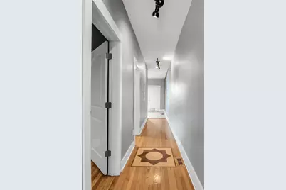 3208 W Wabansia Avenue #2E, Chicago, IL 60647 - Photo 4