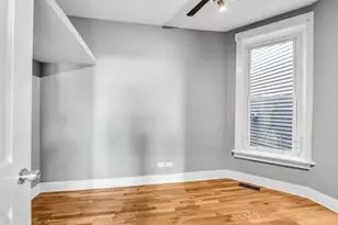 3208 W Wabansia Ave, Chicago, IL 60647 - Photo 8