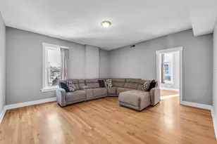 3208 W Wabansia Ave, Chicago, IL 60647 - Photo 10