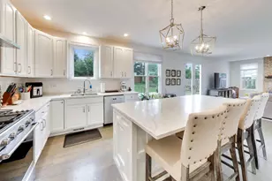 1228 N Jack Pine Ct, Palatine, IL 60067 - Photo 8