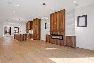 2341 W Belden Ave, Chicago, IL 60647 - Photo 16