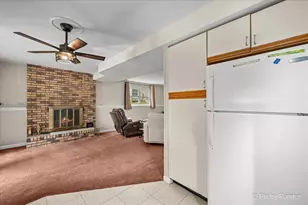 640 Ash St, Algonquin, IL 60102 - Photo 30