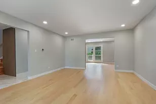 713 Dawes St, Libertyville, IL 60048 - Photo 8