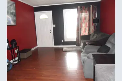 136 Dolores Street, Oswego, IL 60543 - Photo 2