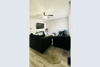 2223 Windsor Lane, Country Club Hills, IL 60478 - Photo 2