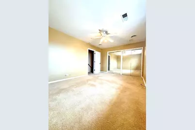 4035 N Keystone Avenue, Chicago, IL 60641 - Photo 16