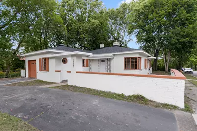 1822 E State Street, Rockford, IL 61104 - Photo 1