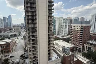630 N State St, Chicago, IL 60654 - Photo 22