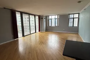 630 N State St, Chicago, IL 60654 - Photo 10