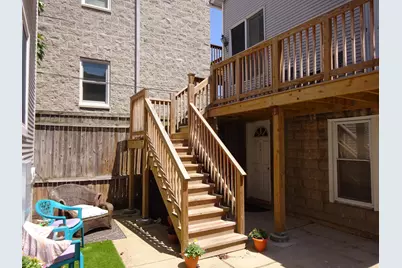 3709 N Bosworth Avenue, Chicago, IL 60613 - Photo 14