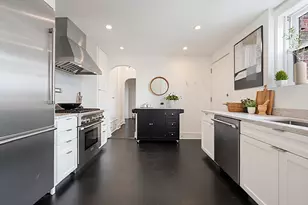 431 W Oakdale Ave, Chicago, IL 60657 - Photo 14