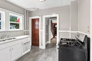 315 Center St, Waukegan, IL 60085 - Photo 6