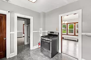 315 Center St, Waukegan, IL 60085 - Photo 8