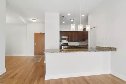1199 E Port Clinton Road #711, Vernon Hills, IL 60061 - Photo 14