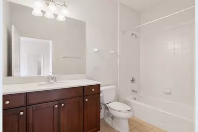 1199 E Port Clinton Road #711, Vernon Hills, IL 60061 - Photo 20