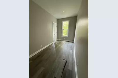 49 E 102nd Place, Chicago, IL 60628 - Photo 4