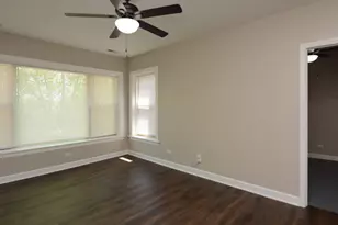 5208 N Sawyer Ave, Chicago, IL 60625 - Photo 12