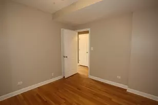5208 N Sawyer Ave, Chicago, IL 60625 - Photo 16