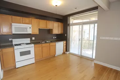 5208 N Sawyer Avenue #1, Chicago, IL 60625 - Photo 4