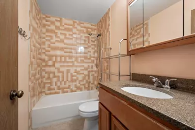 238 N Walnut Street #B, Bensenville, IL 60106 - Photo 14