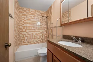 238 N Walnut St, Bensenville, IL 60106 - Photo 14