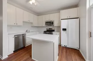 3061 Hughsdale St, Elgin, IL 60124 - Photo 10