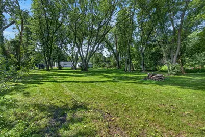 15776 W Woodbine Circle, Vernon Hills, IL 60061 - Photo 40