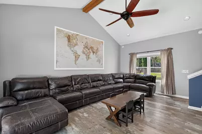 15776 W Woodbine Circle, Vernon Hills, IL 60061 - Photo 16