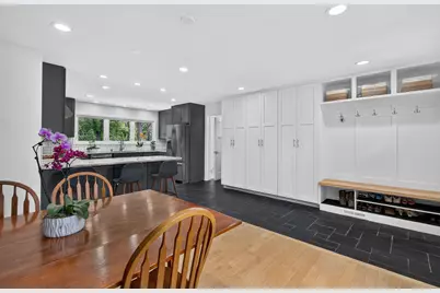 15776 W Woodbine Circle, Vernon Hills, IL 60061 - Photo 8