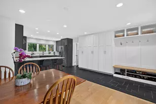 15776 W Woodbine Cir, Vernon Hills, IL 60061 - Photo 8