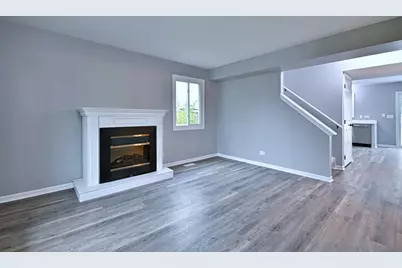 1449 Marleigh Lane, South Elgin, IL 60177 - Photo 4