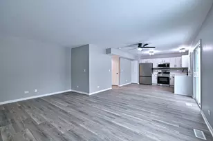 1449 Marleigh Ln, South Elgin, IL 60177 - Photo 12