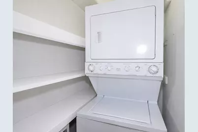 2719 W Belmont Avenue #1, Chicago, IL 60618 - Photo 8