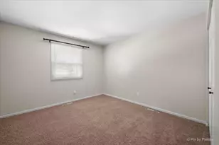 6122 Pleasant View Rd, Cary, IL 60013 - Photo 16