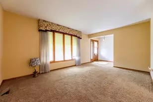 5911 S Natchez Ave, Chicago, IL 60638 - Photo 2