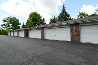 881 N Swift Road #105, Addison, IL 60101 - Photo 10