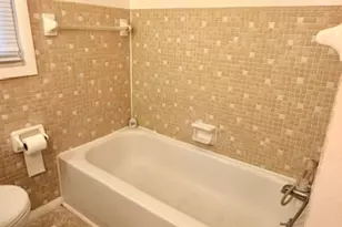 525 E Honeywell St, Hoopeston, IL 60942 - Photo 26