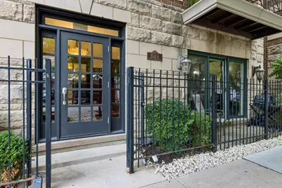 1148 W Roscoe Street #1E, Chicago, IL 60657 - Photo 2