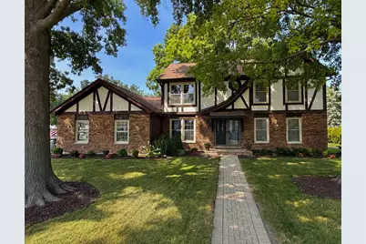 1902 Gigi Lane, Darien, IL 60561 - Photo 1