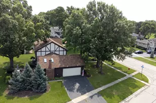 1902 Gigi Ln, Darien, IL 60561 - Photo 46