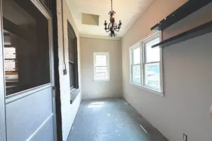 2036 N Sawyer Ave, Chicago, IL 60647 - Photo 24