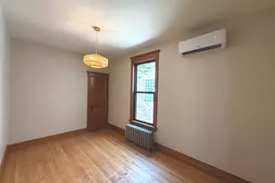 2036 N Sawyer Ave, Chicago, IL 60647 - Photo 14