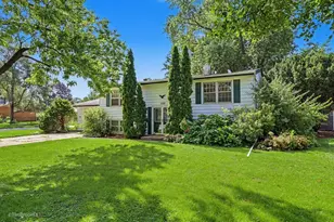 1120 E Prairie Ave, Wheaton, IL 60187 - Photo 1