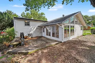 1120 E Prairie Ave, Wheaton, IL 60187 - Photo 4