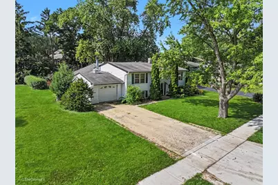 1120 E Prairie Avenue, Wheaton, IL 60187 - Photo 2