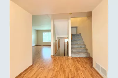 3192 Ketch Court #3192, Aurora, IL 60503 - Photo 2