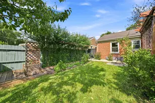 8120 Keystone Ave, Skokie, IL 60076 - Photo 6