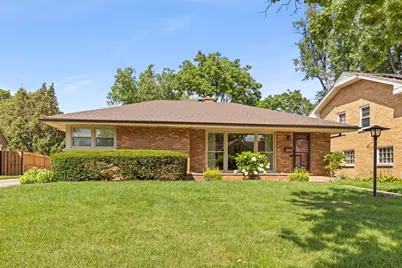 230 W Washington Boulevard, Lombard, IL 60148 - Photo 16